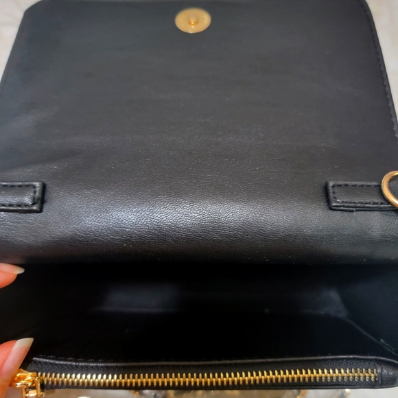 bebe black crossbody bag - Picture 4 of 4